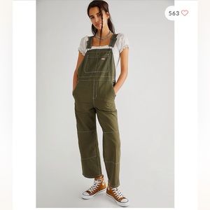 Dickies Cropped Carpenter Bib Overalls